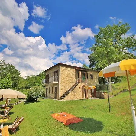 Сasa de vacaciones In Marche With Pool & Terrace Apecchio