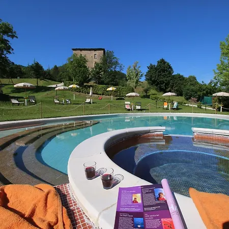 בית נופש In Marche With Pool & Terrace