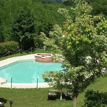 In Marche With Pool & Terrace