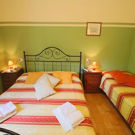 In Marche With Pool & Terrace