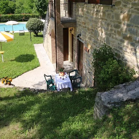 בית נופש In Marche With Pool & Terrace *